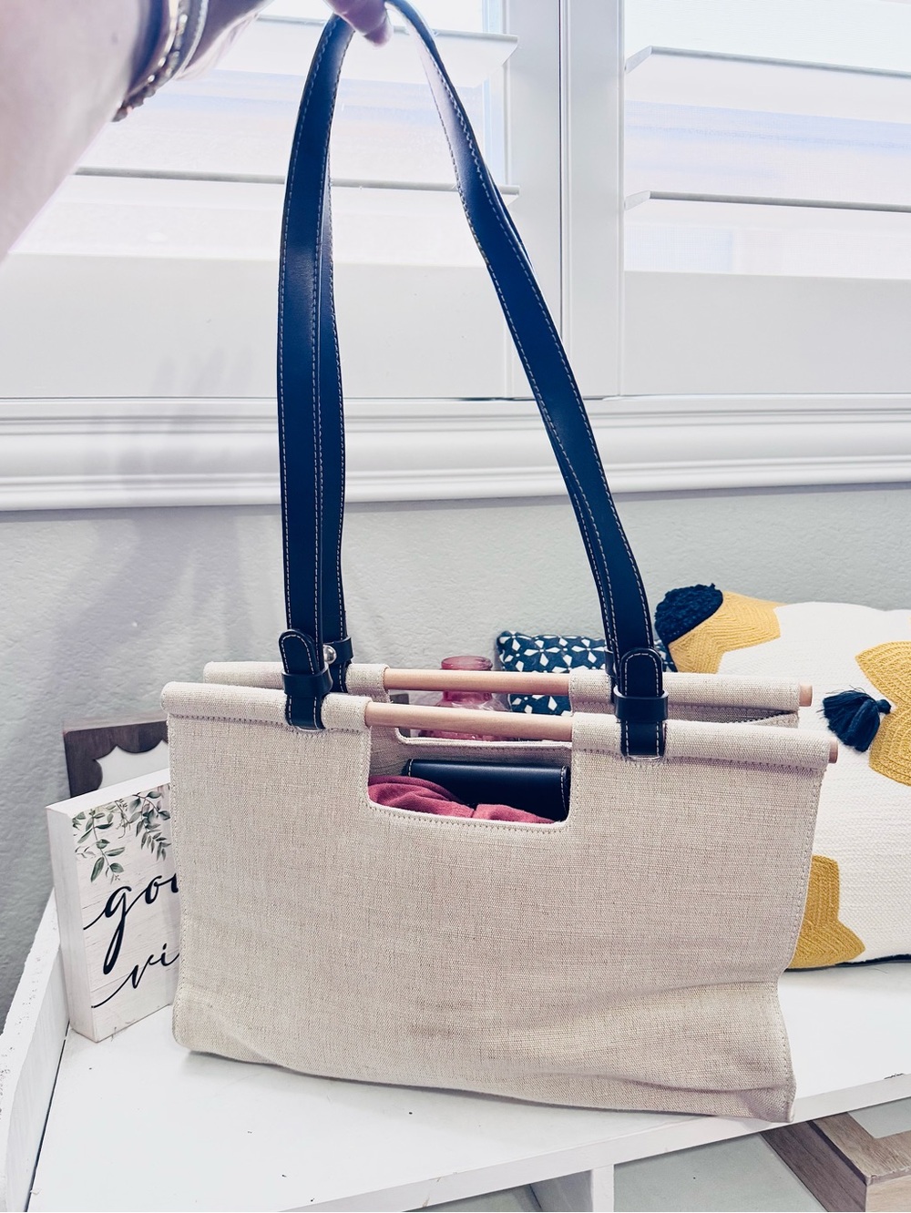 Vintage cotton linen canvas carryland shoulder tote neutral & dark